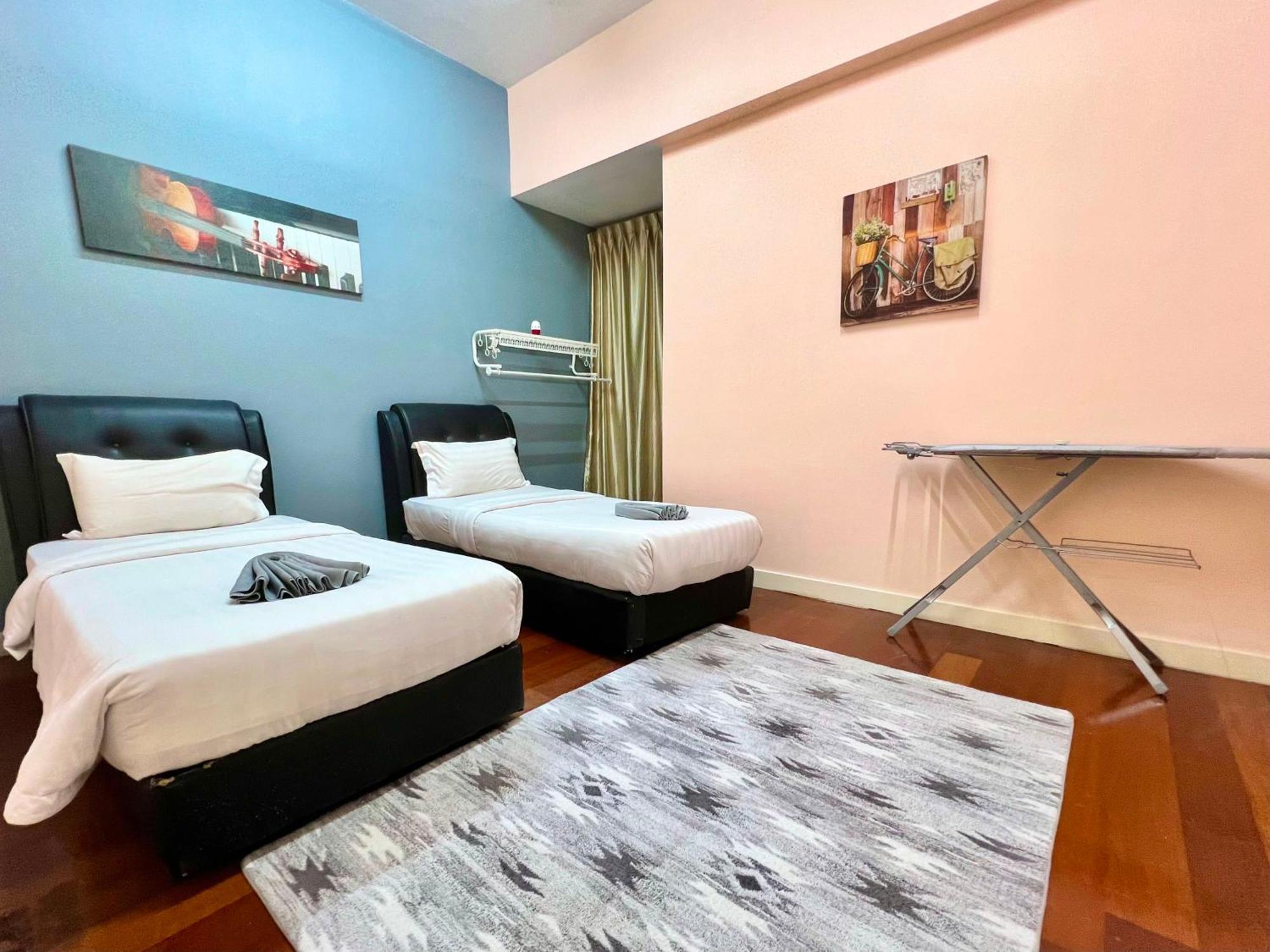 Capital O 90987 The Loft Residences Homestay @ Imago Shopping Mall 2 Kampong Sembulan Eksteriør billede