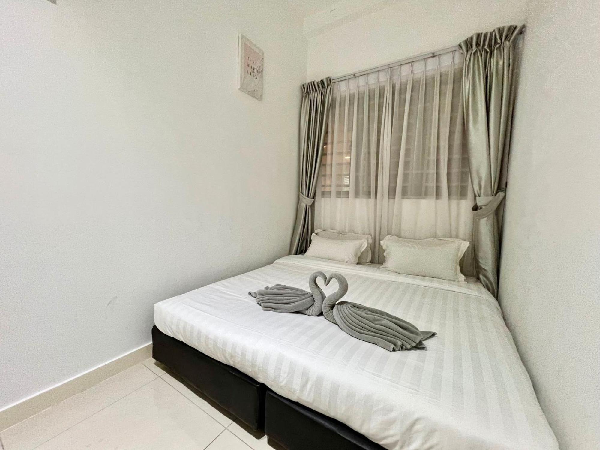 Capital O 90987 The Loft Residences Homestay @ Imago Shopping Mall 2 Kampong Sembulan Eksteriør billede