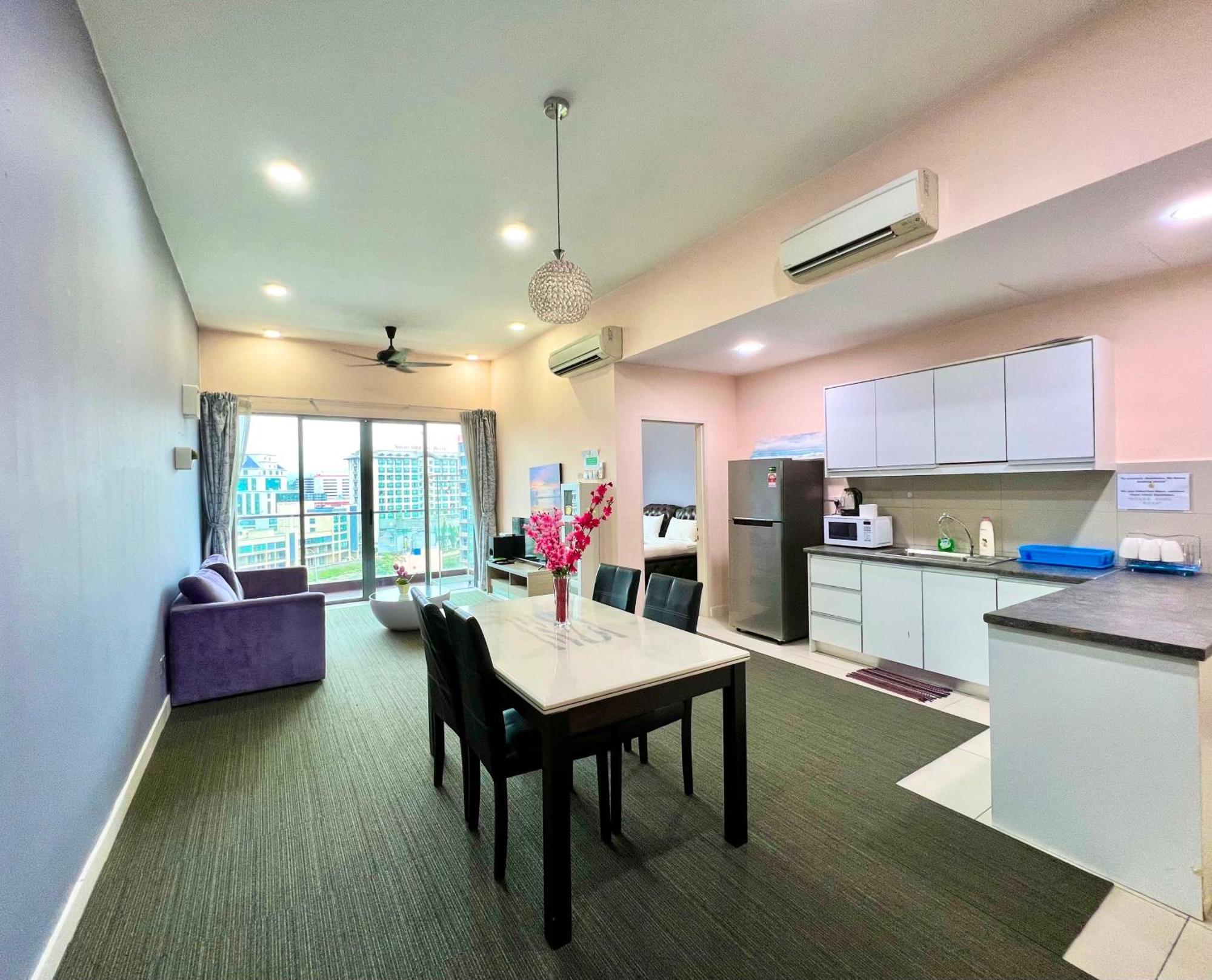 Capital O 90987 The Loft Residences Homestay @ Imago Shopping Mall 2 Kota Kinabalu Eksteriør billede