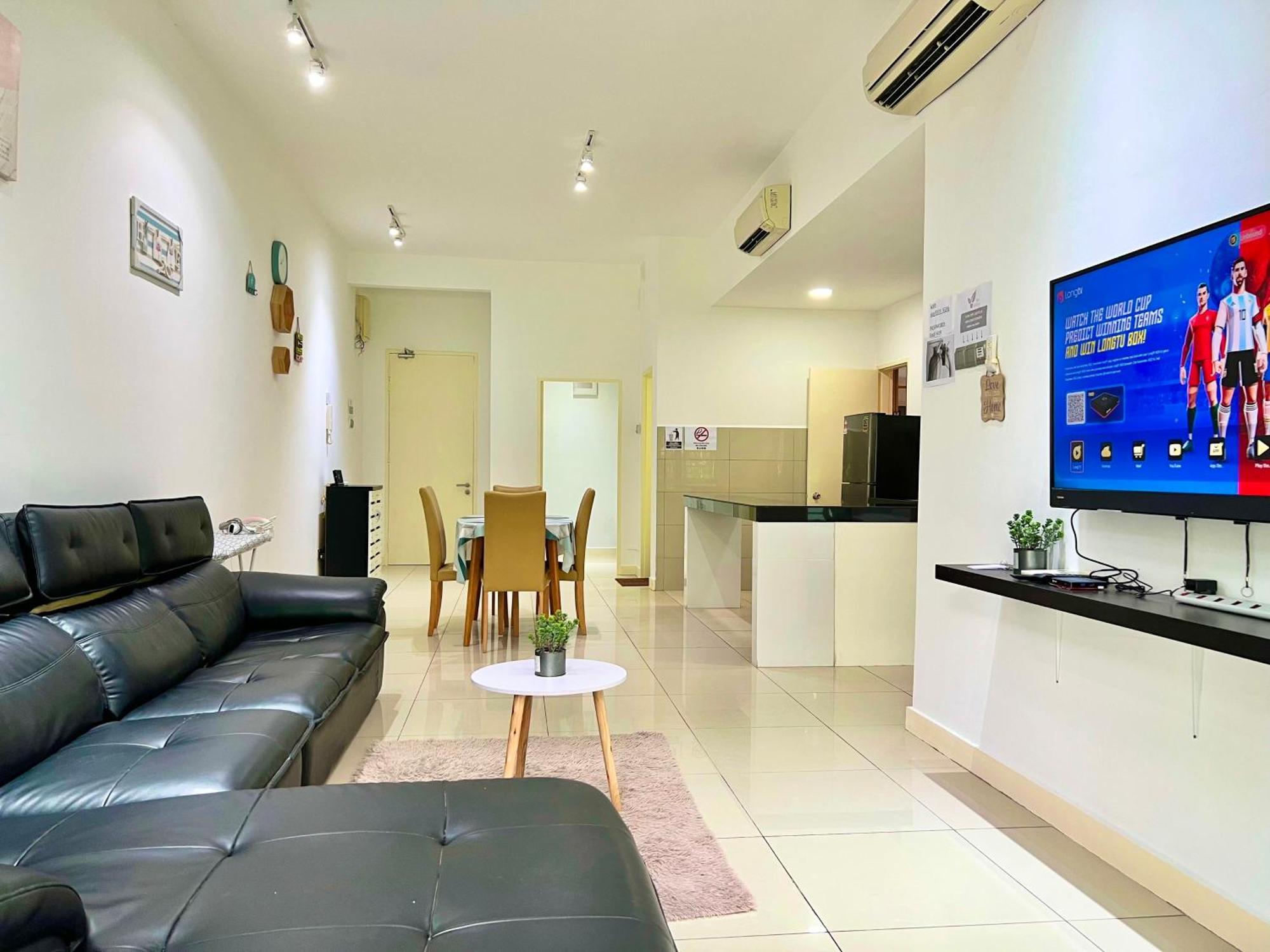 Capital O 90987 The Loft Residences Homestay @ Imago Shopping Mall 2 Kampong Sembulan Eksteriør billede